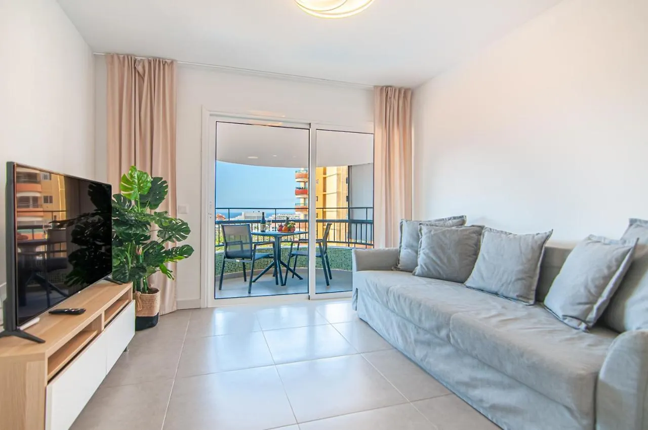 Modern Ocean View Apartment Ph12 ロスクリスティアーノス
